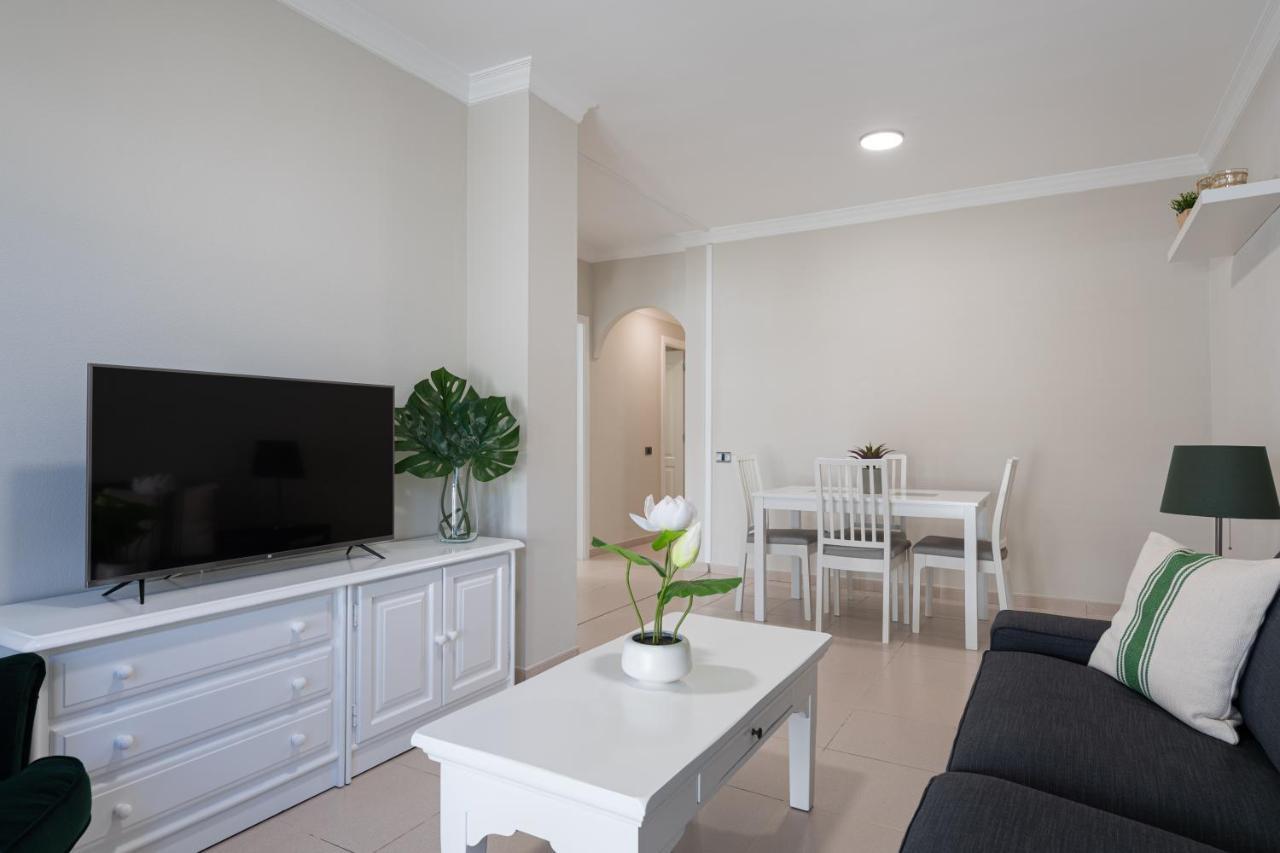 Amarre Moon Apartment Puerto De Mogan Exterior photo